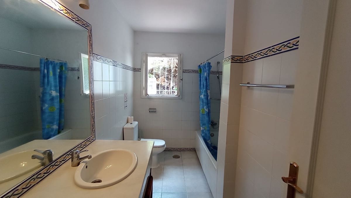 4 soverom Villa til salgs i Artola med svømmebasseng garasje - € 925 000 (Ref: 7679479)