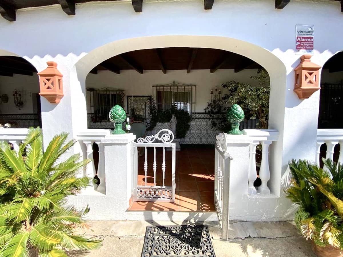 3 soverom Finca/Herregård til salgs i San Martin del Tesorillo med garasje - € 600 000 (Ref: 7868801)