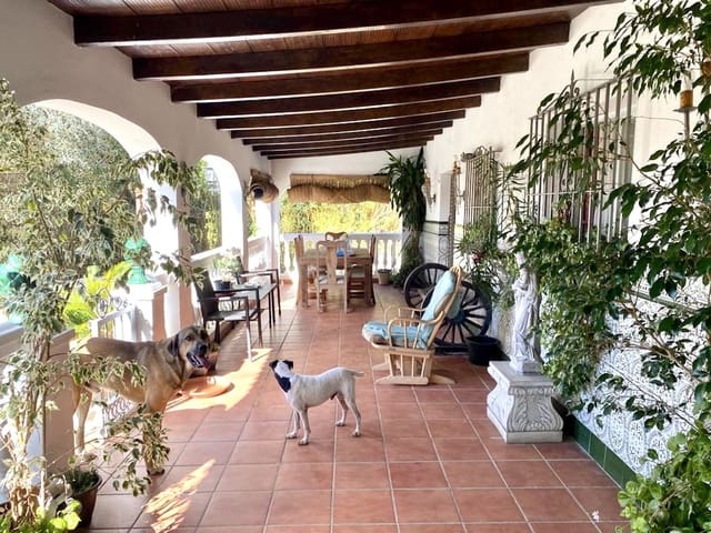 3 chambre Finca/Maison de Campagne à vendre à San Martin del Tesorillo avec garage - 600 000 € (Ref: 7868801)