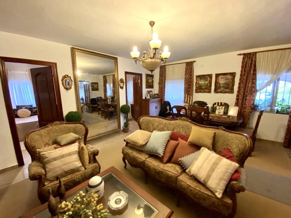 3 bedroom Finca/Country House for sale in San Martin del Tesorillo with garage - € 600,000 (Ref: 7868801)