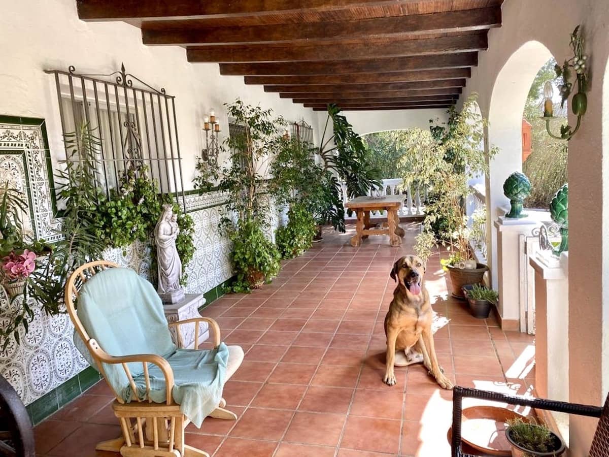 3 bedroom Finca/Country House for sale in San Martin del Tesorillo with garage - € 600,000 (Ref: 7868801)