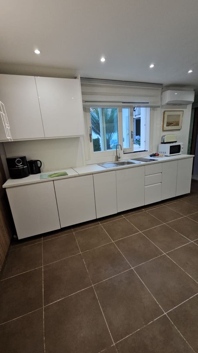 Chalet de 4 habitaciones en Calahonda en venta con piscina garaje - 899.000 € (Ref: 8488252)