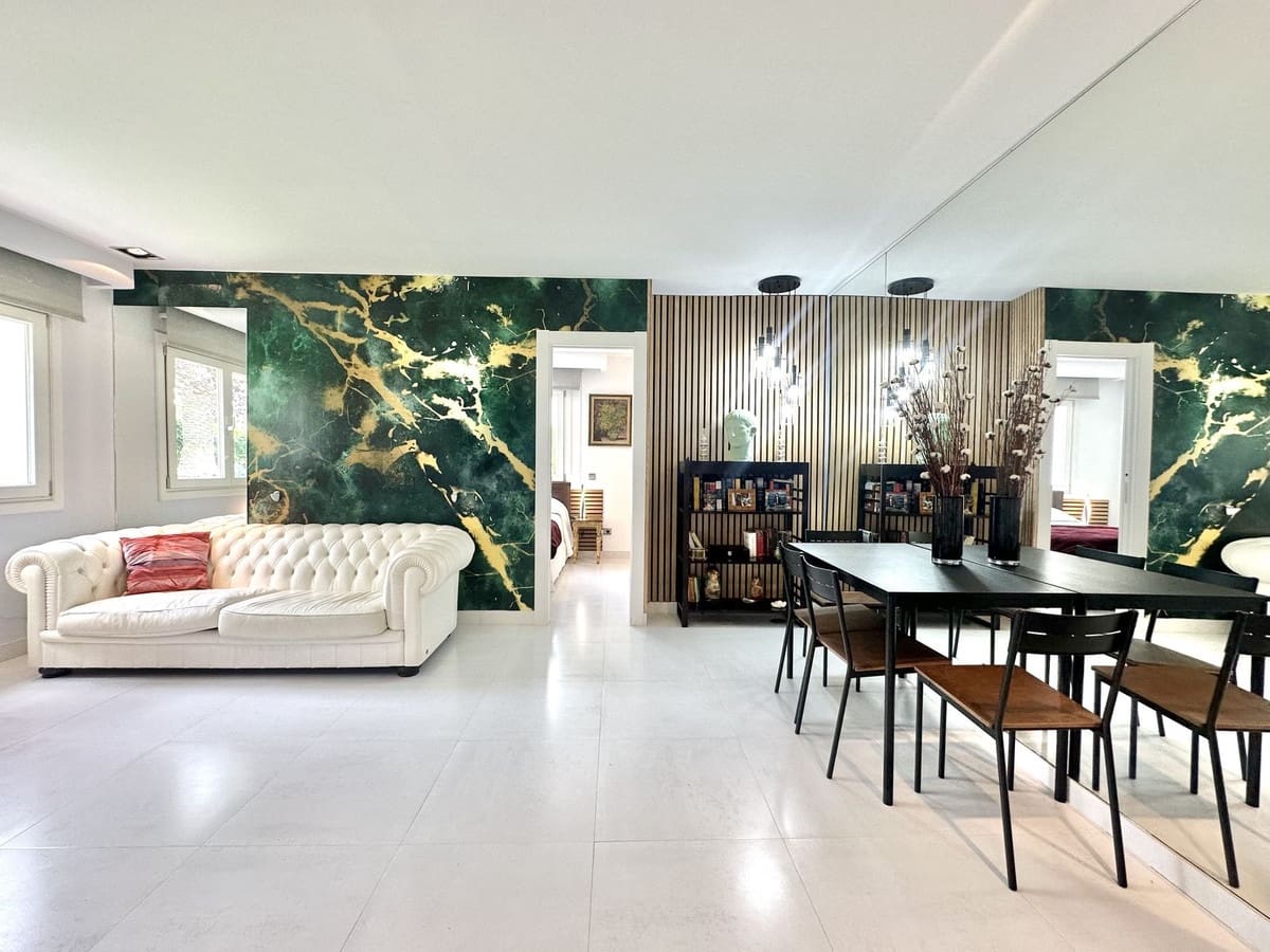 Chalet de 4 habitaciones en Calahonda en venta con piscina garaje - 899.000 € (Ref: 8488252)