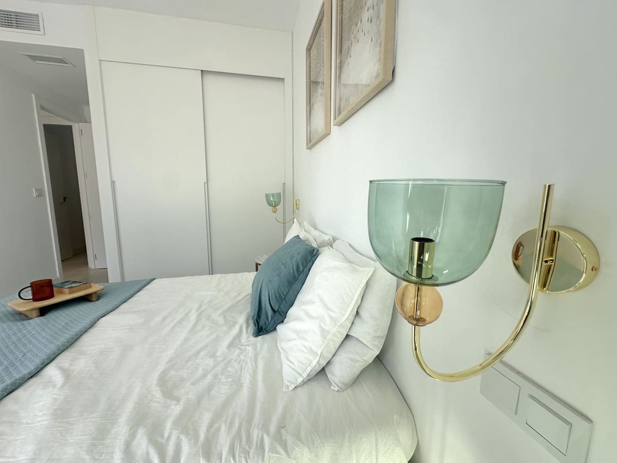 2 soverom Leilighet til salgs i Fuengirola med svømmebasseng garasje - € 509 000 (Ref: 8678787)