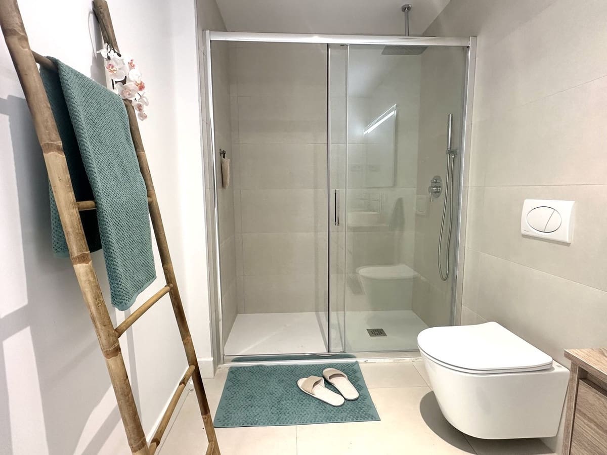 2 soverom Leilighet til salgs i Fuengirola med svømmebasseng garasje - € 509 000 (Ref: 8678787)