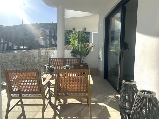 2 bedroom Apartment for sale in Fuengirola with pool garage - € 509,000 (Ref: 8678787)