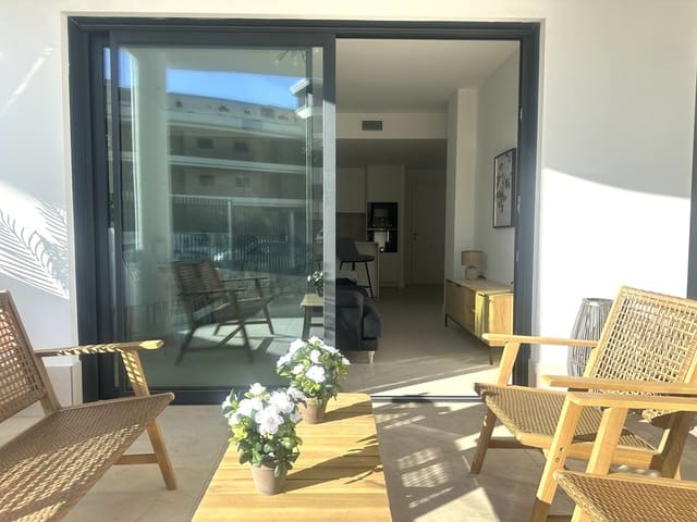 2 bedroom Apartment for sale in Fuengirola with pool garage - € 509,000 (Ref: 8678787)