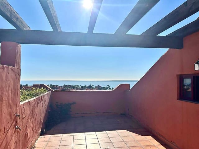 2 slaapkamer Penthouse te koop in Guadalmansa, Estepona met zwembad garage - € 650.000 (Ref: 8744504)