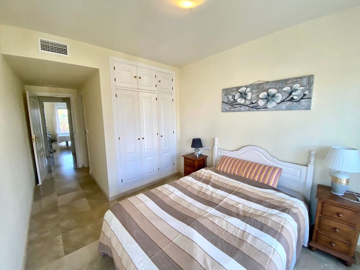 2 bedroom Apartment for sale in Manilva with pool - € 262,500 (Ref: 8754592)