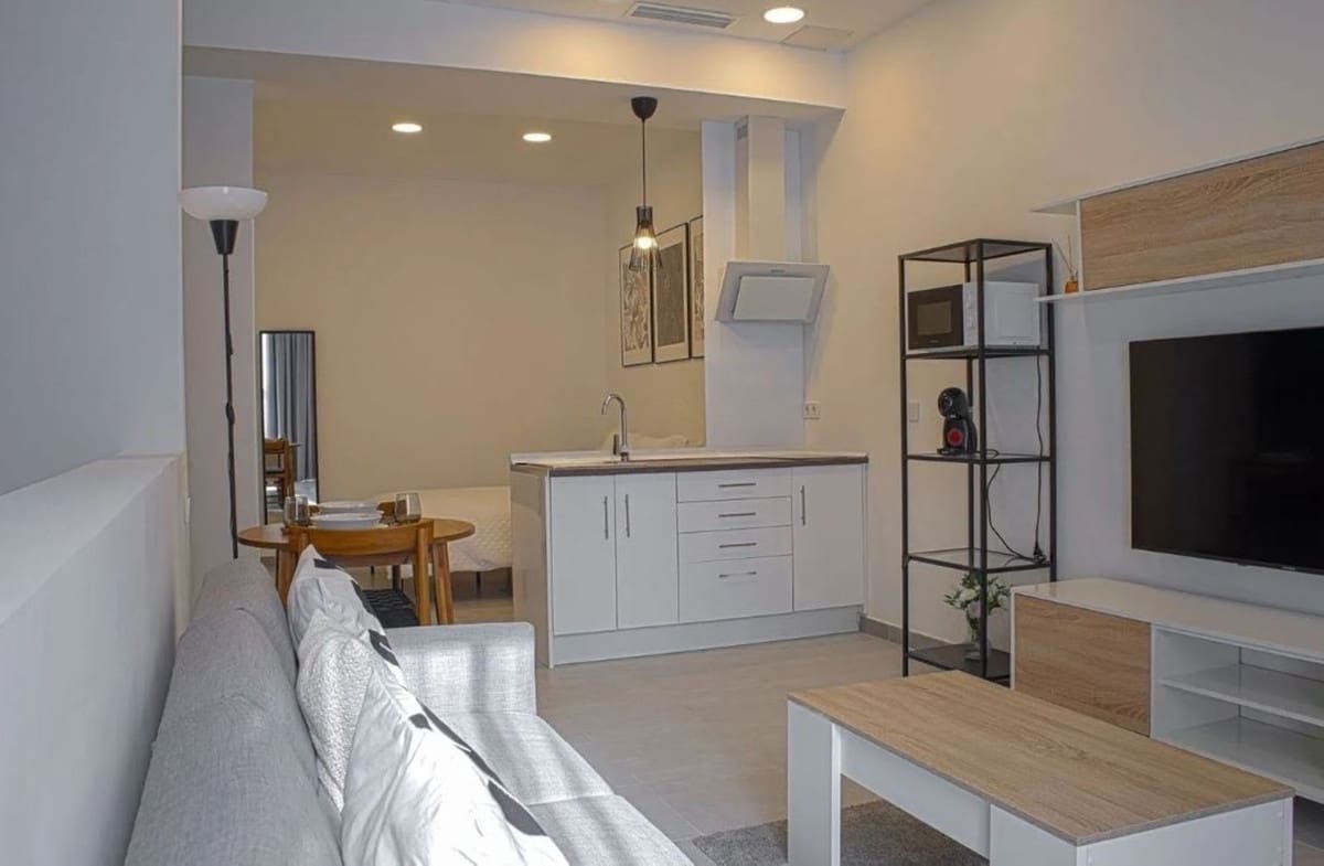 3 bedroom Apartment for sale in Torremolinos with pool garage - € 640,000 (Ref: 8755202)