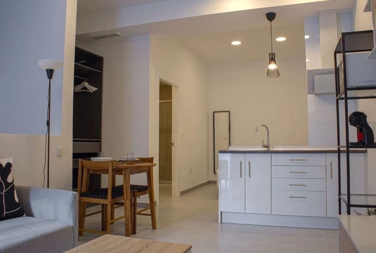3 bedroom Apartment for sale in Torremolinos with pool garage - € 640,000 (Ref: 8755202)
