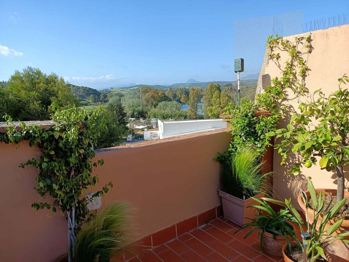 3 soverom Hus til salgs i Guadiaro - € 259 900 (Ref: 8862282)