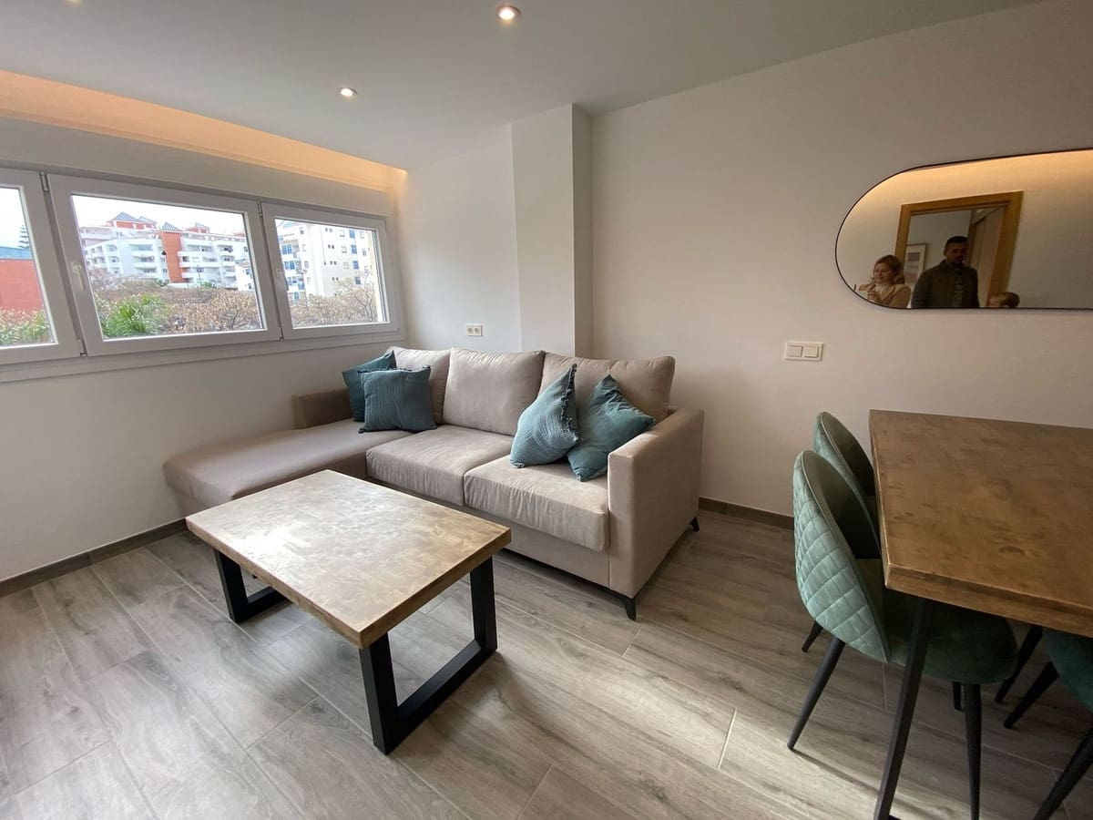 3 bedroom Apartment for sale in Estepona with pool - € 408,300 (Ref: 8866692)