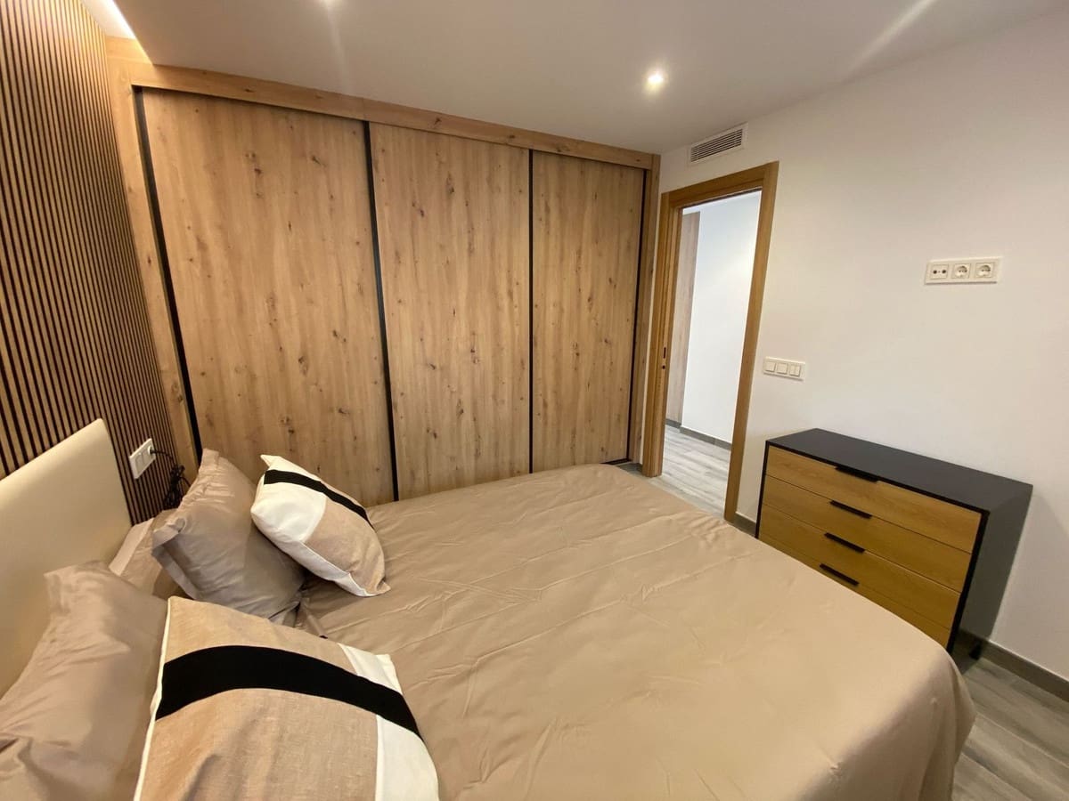 3 quarto Apartamento para venda em Estepona com piscina - 408 300 € (Ref: 8866692)