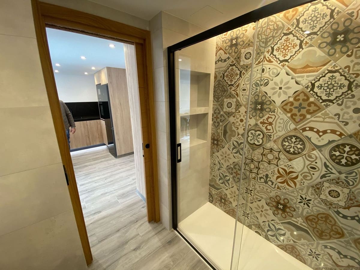 3 quarto Apartamento para venda em Estepona com piscina - 408 300 € (Ref: 8866692)