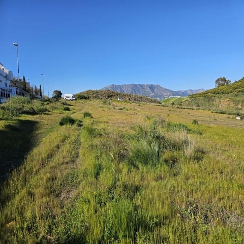 Terre non Aménagée à vendre à La Cala de Mijas, Mijas - 3 500 000 € (Ref: 8875140)