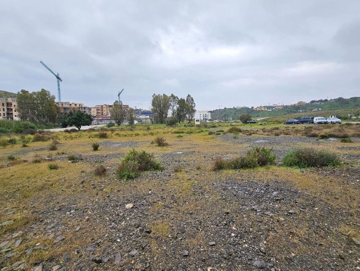 Undeveloped Land for sale in La Cala de Mijas - € 3,500,000 (Ref: 8875140)