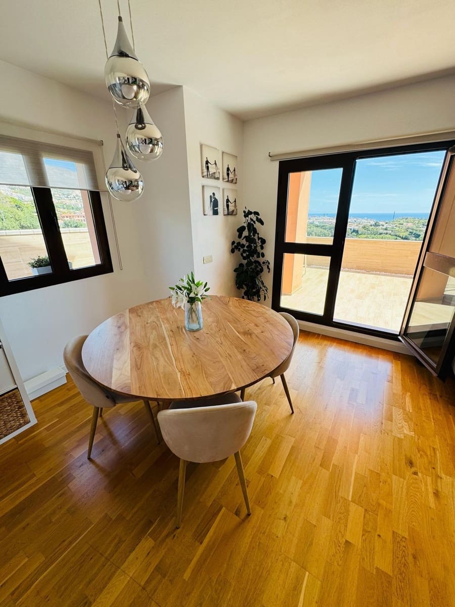 3 bedroom Townhouse for sale in Benalmadena with pool garage - € 795,000 (Ref: 8940995)
