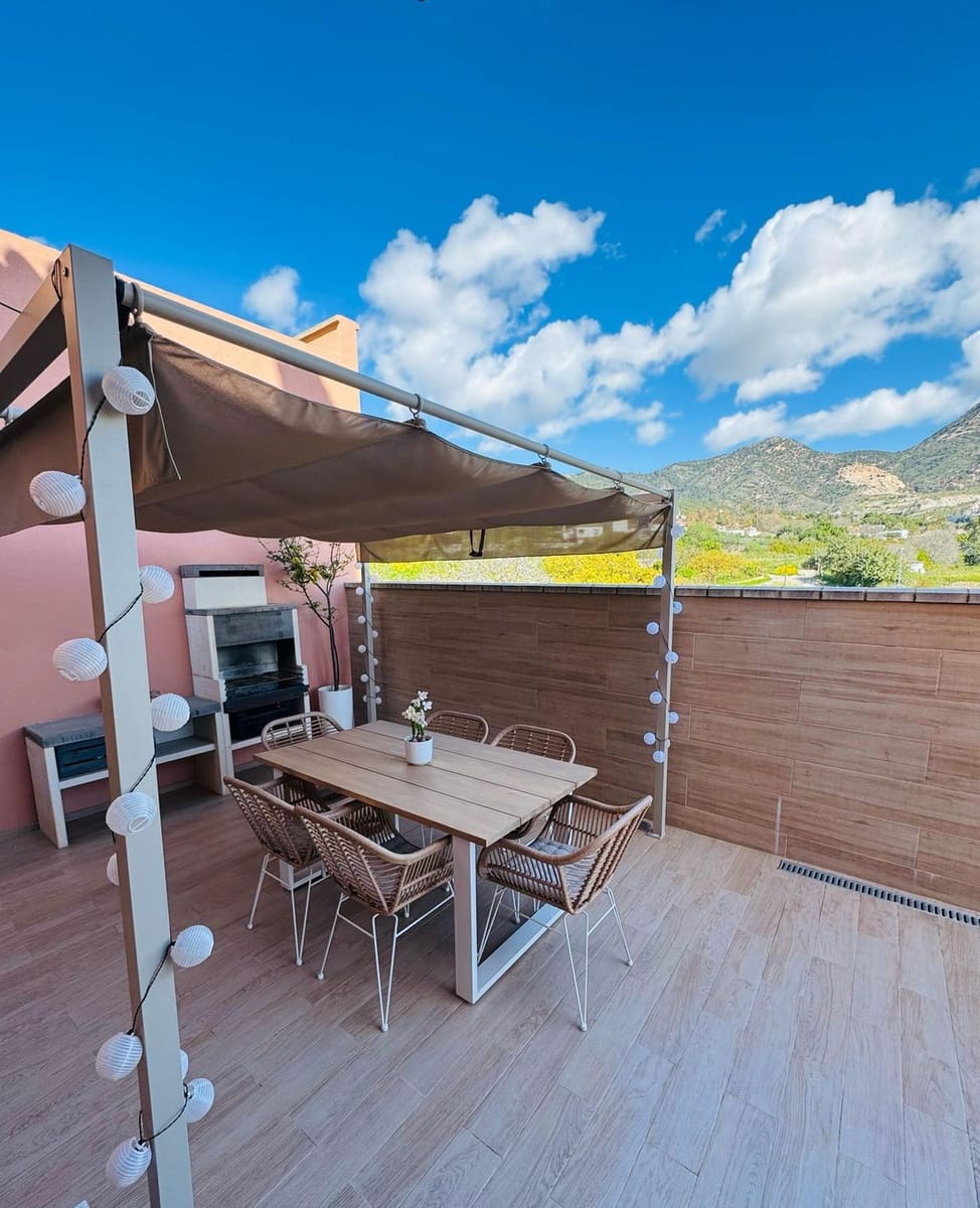 3 bedroom Townhouse for sale in Benalmadena with pool garage - € 795,000 (Ref: 8940995)