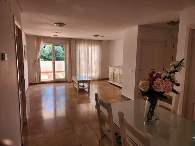 Apartamento de 2 habitaciones en Benalmádena en venta con piscina - 477.000 € (Ref: 8940996)