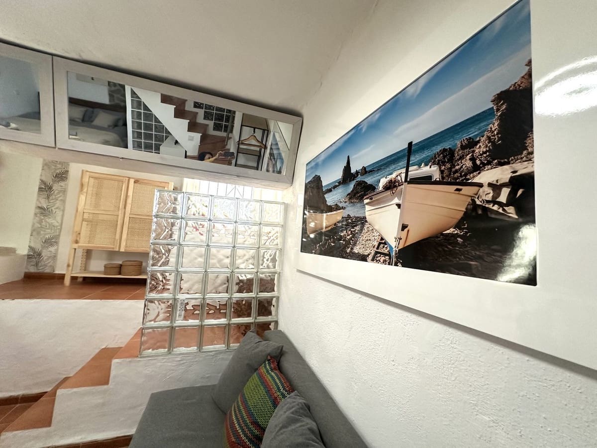 2 bedroom Apartment for sale in Calahonda - € 270,000 (Ref: 9041083)