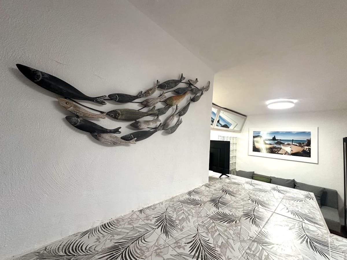 2 bedroom Apartment for sale in Calahonda - € 270,000 (Ref: 9041083)