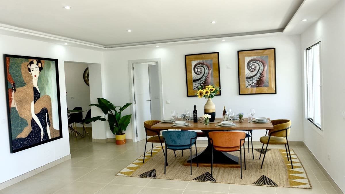 3 soveværelse Villa til salg i El Chaparral med swimmingpool garage - € 1.800.000 (Ref: 9064475)