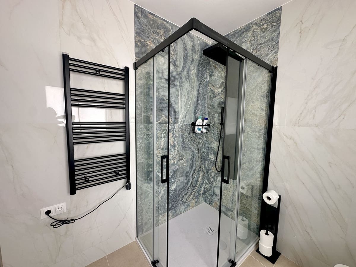 3 soveværelse Villa til salg i El Chaparral med swimmingpool garage - € 1.800.000 (Ref: 9064475)