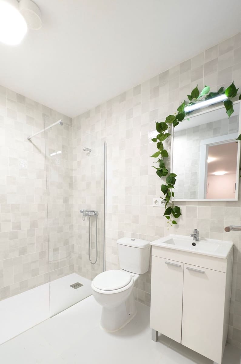 4 sypialnia Willa na sprzedaż w Benahavis z basenem garażem - 679 000 € (Ref: 9064476)