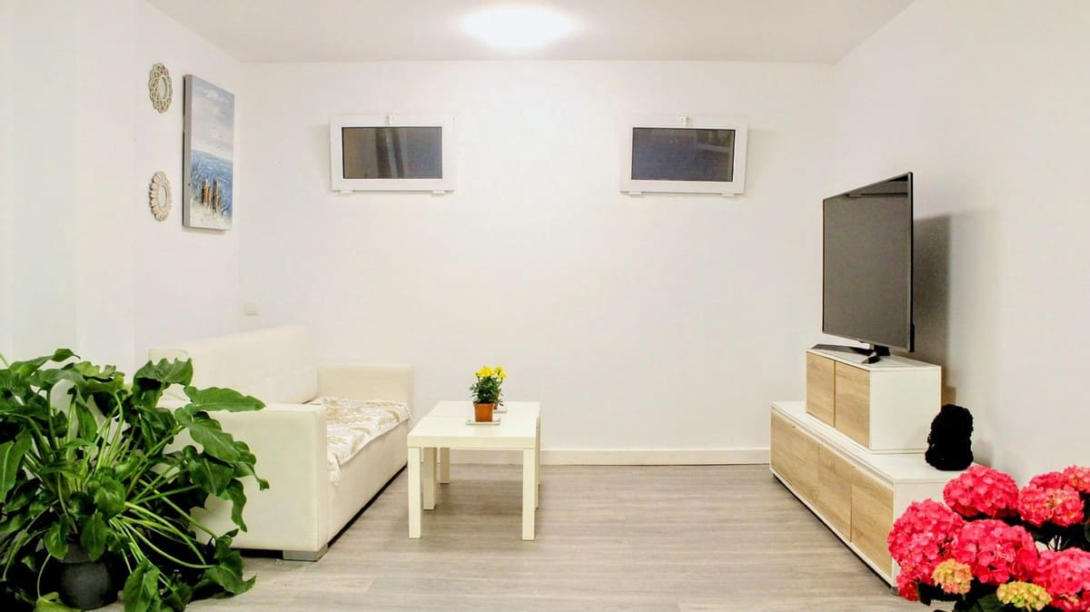 4 sypialnia Willa na sprzedaż w Benahavis z basenem garażem - 679 000 € (Ref: 9064476)