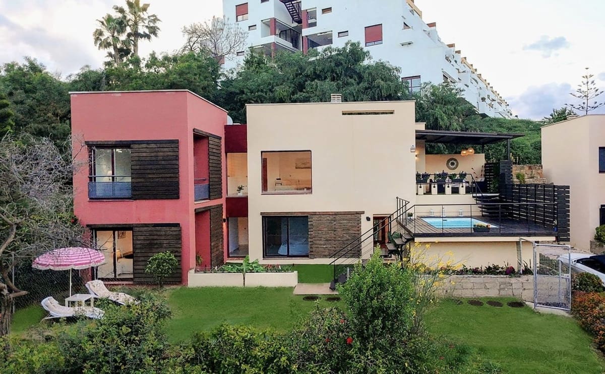 4 sypialnia Willa na sprzedaż w Benahavis z basenem garażem - 679 000 € (Ref: 9064476)