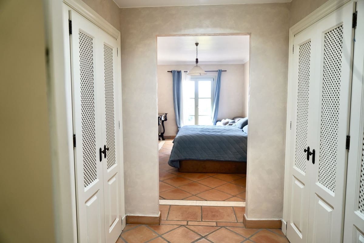 4 camera da letto Casa da affitare come casa vacanza in Sotogrande con piscina garage - 3.150 € (Rif: 9097744)
