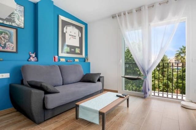 4 soverom Hus til salgs i Estepona med garasje - € 795 000 (Ref: 9100129)