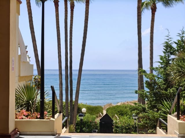 Studio til salgs i Elviria, Marbella med svømmebasseng - € 308 000 (Ref: 9118405)