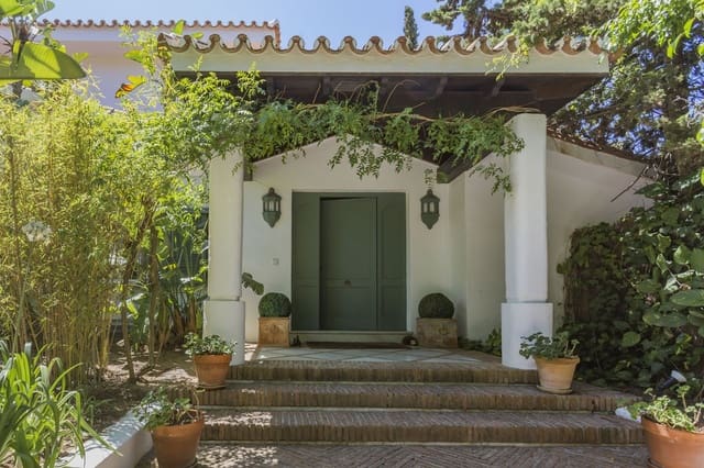 8 soveværelse Villa til salg i Calahonda, Mijas med swimmingpool garage - € 2.350.000 (Ref: 9161493)