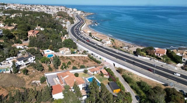 16 soverom Villa til salgs i El Chaparral, Mijas med svømmebasseng garasje - € 3 500 000 (Ref: 9168195)