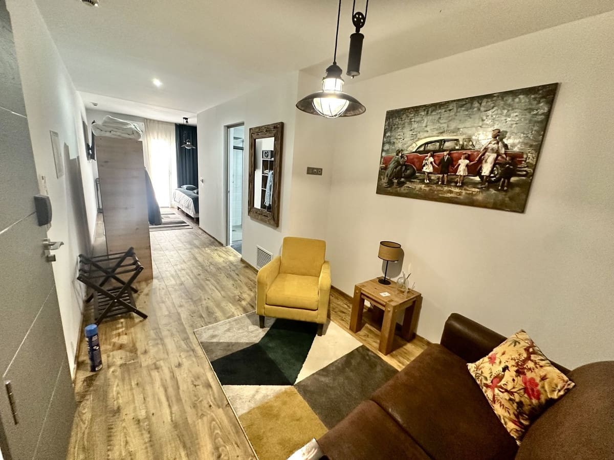 16 bedroom Villa for sale in El Chaparral with pool garage - € 3,500,000 (Ref: 9168195)