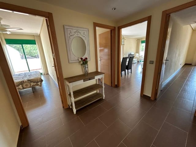 2 slaapkamer Appartement te koop in Selwo, Estepona met zwembad garage - € 400.000 (Ref: 9180833)