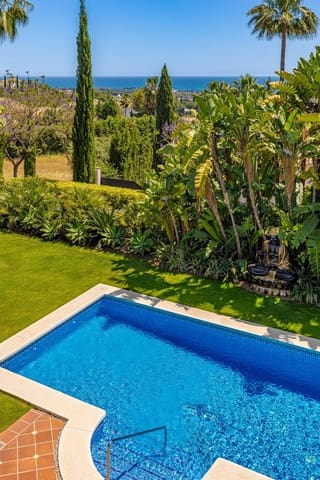 6 bedroom Villa for sale in Benahavís with pool garage - € 3,250,000 (Ref: 9186089)