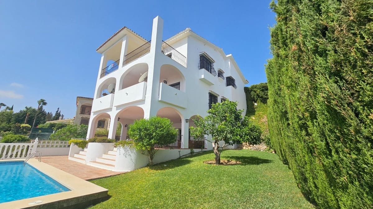 4 soveværelse Villa til salg i Campo Mijas med swimmingpool garage - € 785.000 (Ref: 9190236)