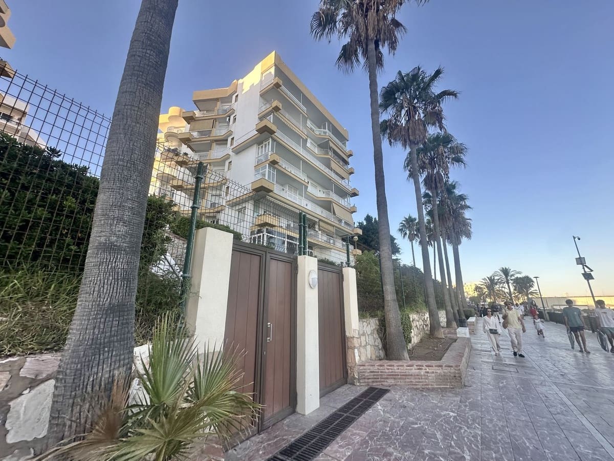 Apartamento Playa de 1 habitación en Marbella en venta con piscina - 375.000 € (Ref: 9198175)