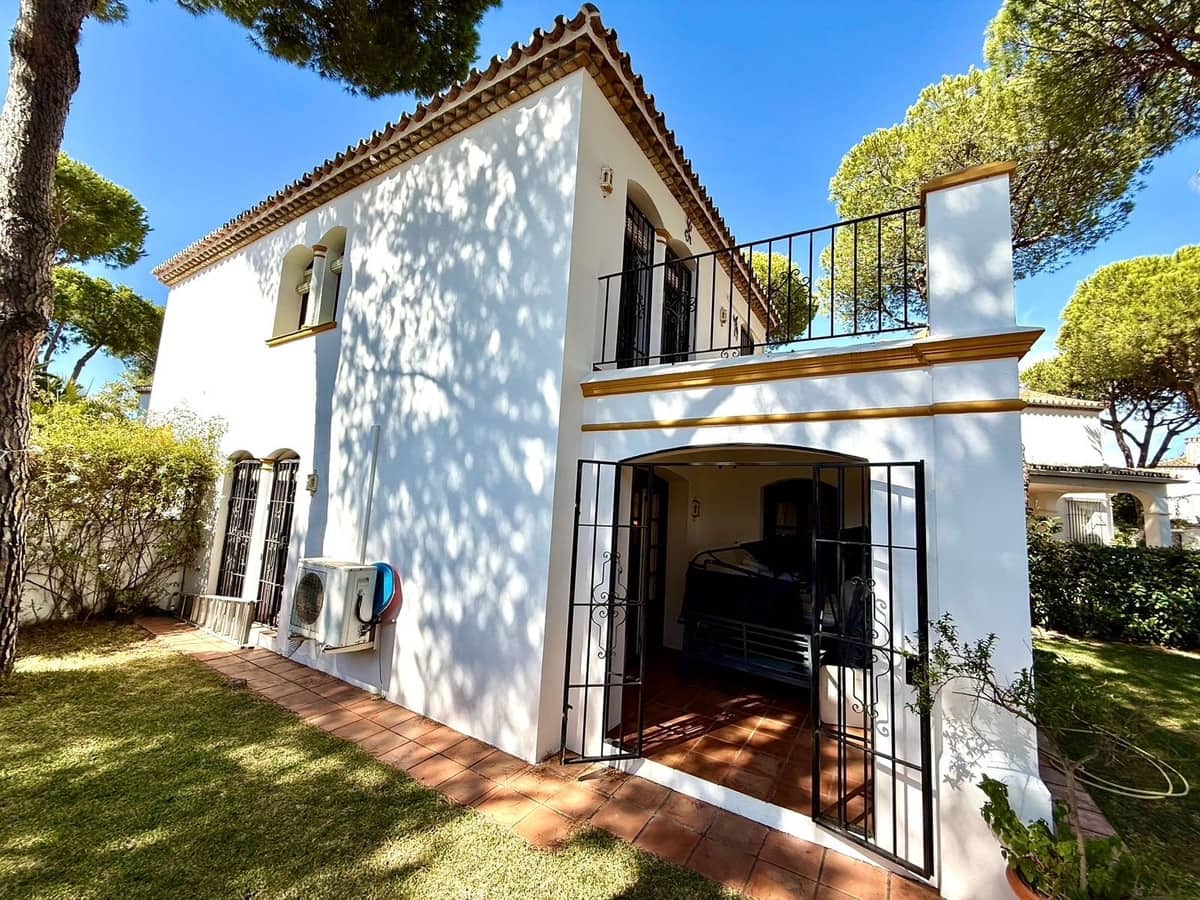 3 soverom Villa til salgs i Atalaya-Isdabe med svømmebasseng garasje - € 875 000 (Ref: 9202147)