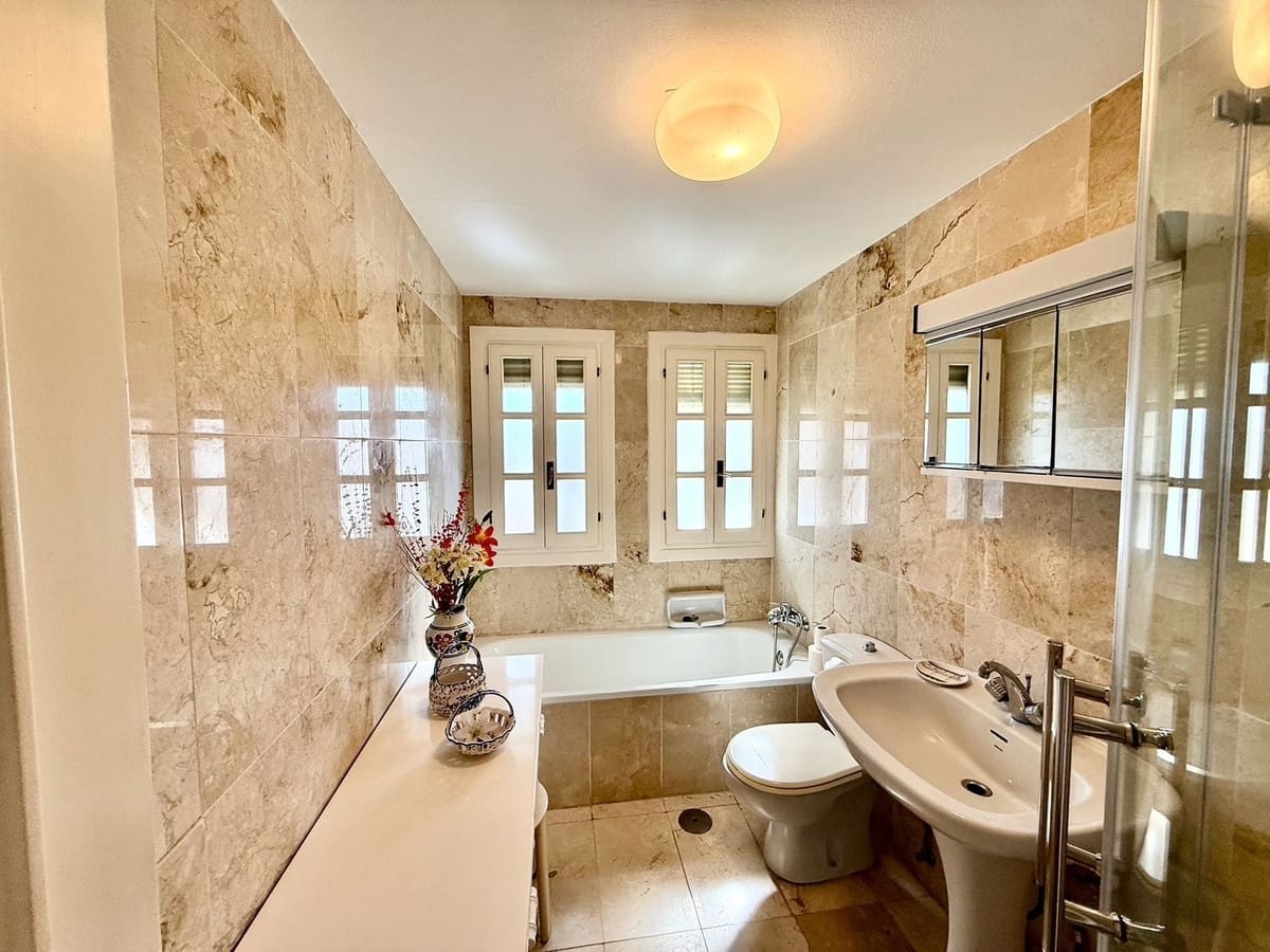 3 soverom Villa til salgs i Atalaya-Isdabe med svømmebasseng garasje - € 875 000 (Ref: 9202147)