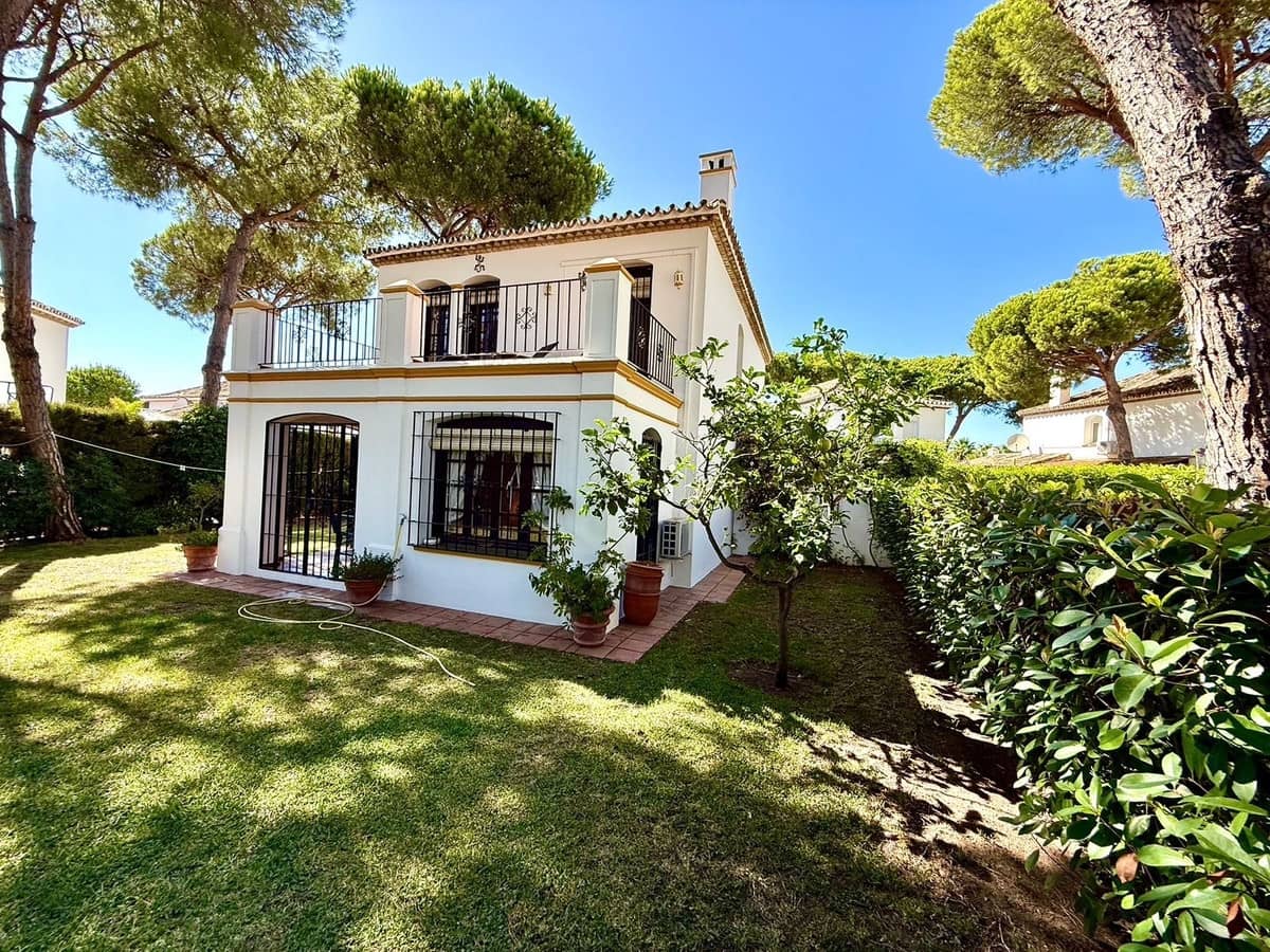 3 soverom Villa til salgs i Atalaya-Isdabe med svømmebasseng garasje - € 875 000 (Ref: 9202147)