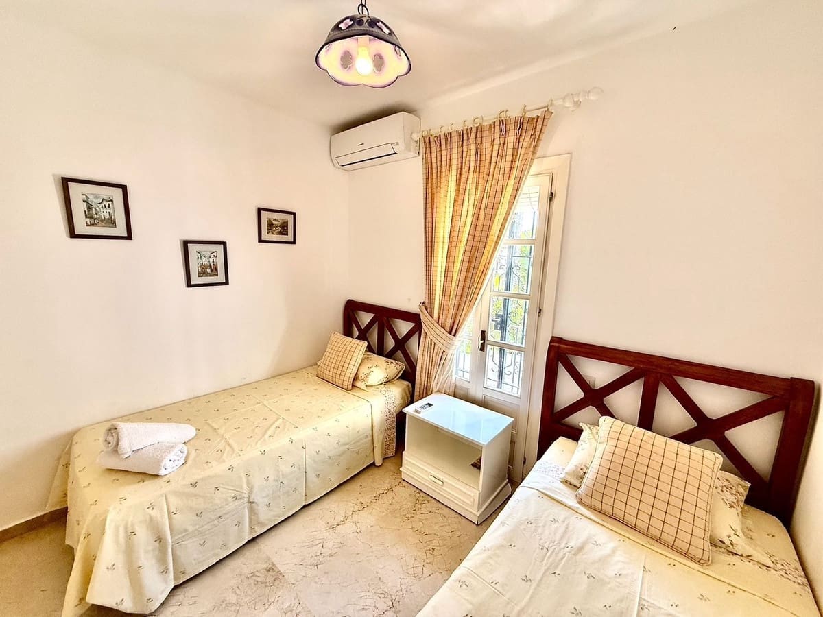 3 bedroom Villa for sale in Atalaya-Isdabe with pool garage - € 875,000 (Ref: 9202147)