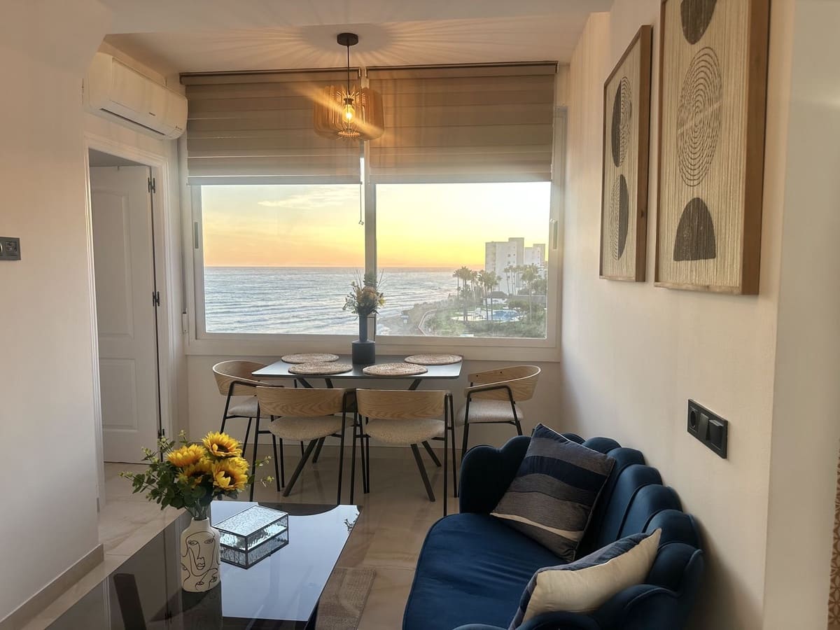 2 sovrum Strandlägenhet till salu i Calahonda med pool garage - 335 000 € (Ref: 9219767)