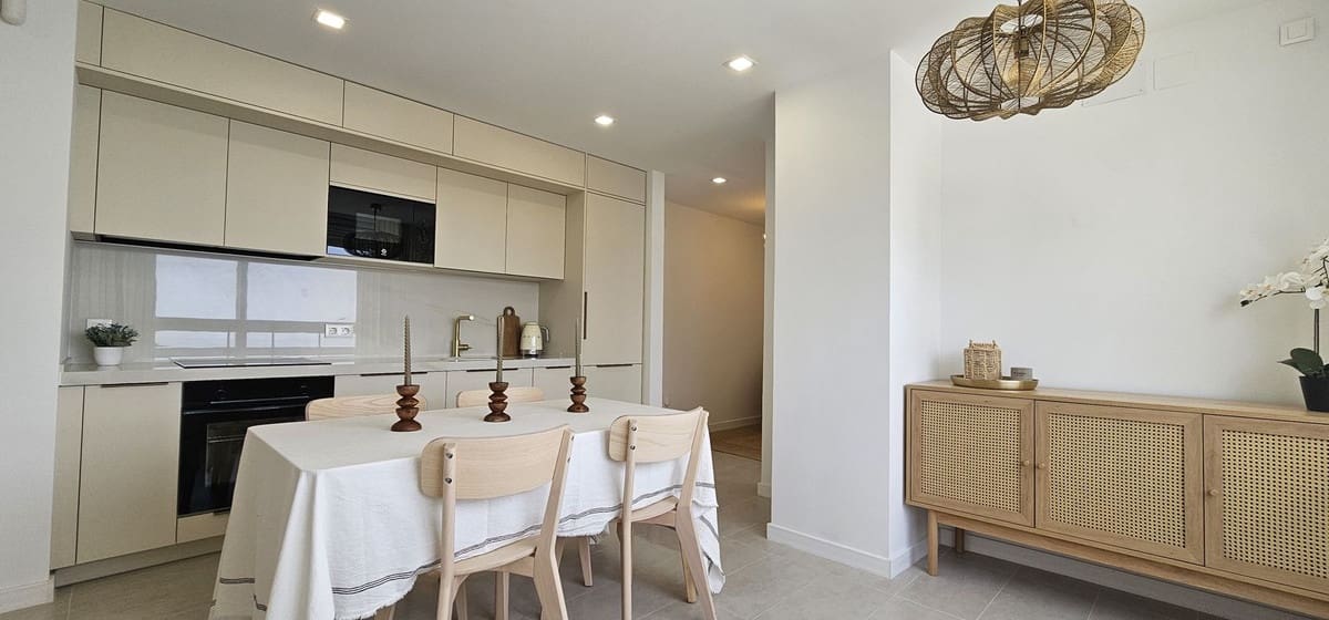 1 camera da letto Appartamento sulla Spiaggia in vendita in Calahonda con piscina - 288.000 € (Rif: 9241992)