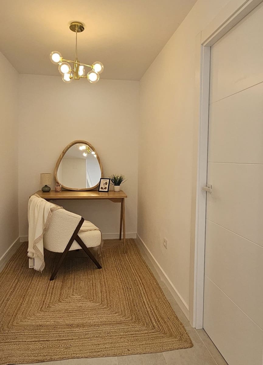 1 bedroom Beach Apartment for sale in Calahonda with pool - € 288,000 (Ref: 9241992)