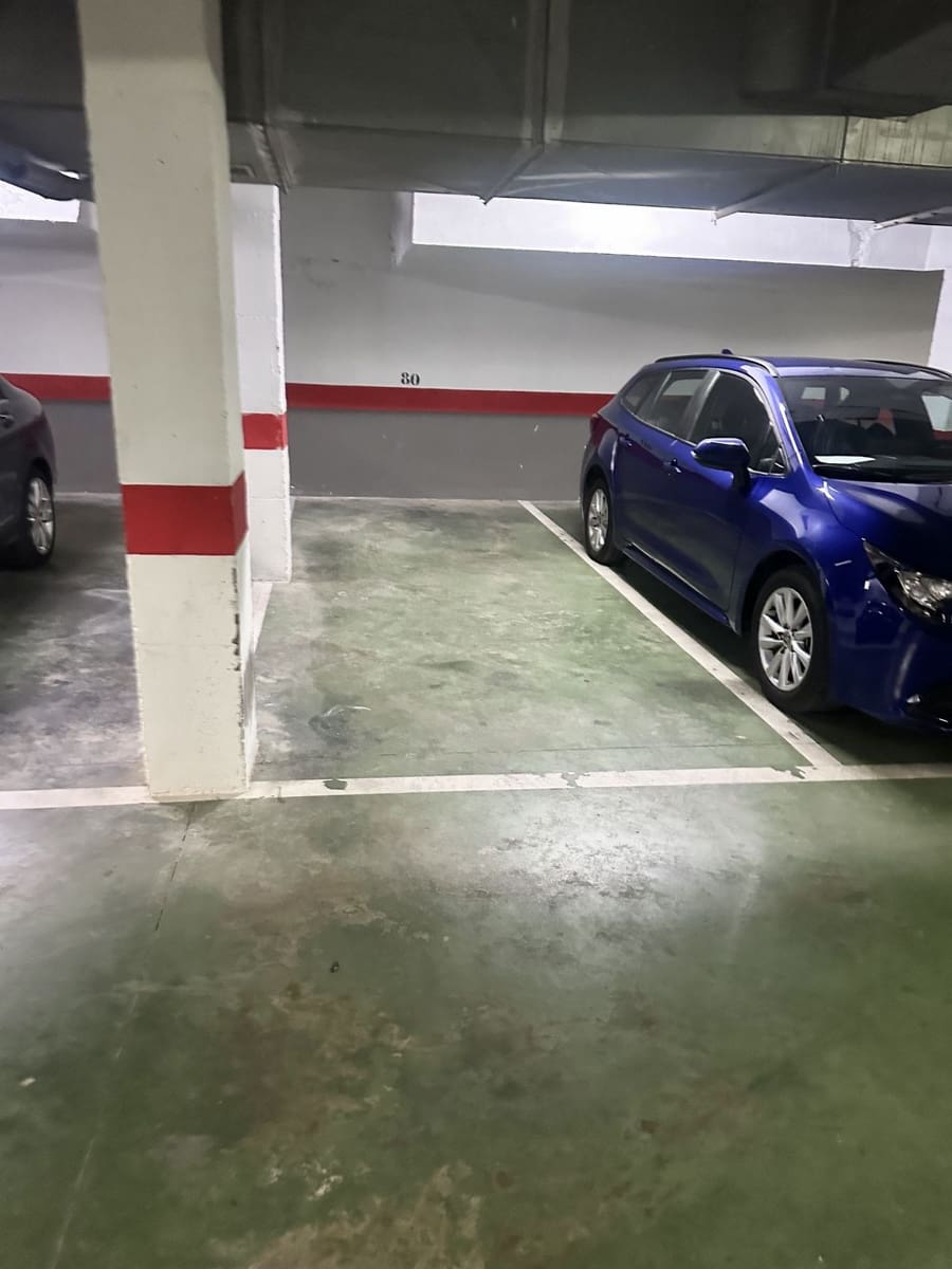 2 Zimmer Strandapartment zu verkaufen in Marbella mit Pool Garage - 850.000 € (Ref: 9278328)