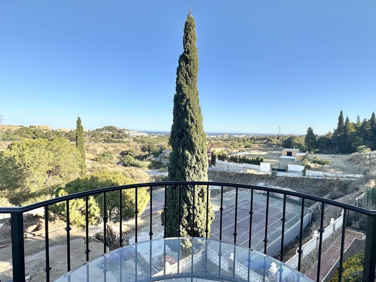 4 camera da letto Villa in vendita in Mijas Costa con piscina garage - 880.000 € (Rif: 9279583)